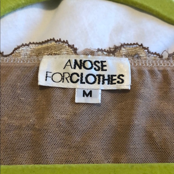 Lace top - Picture 3 of 4